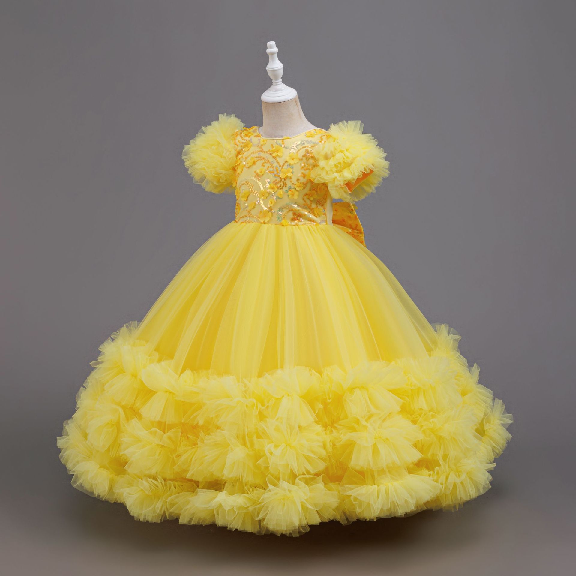 Gaun Pernikahan Payet Kuning M - Glitter Tablecloth ulasan dan harga